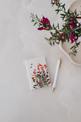 Woodlands Notepad - Holly Flame & Daisy